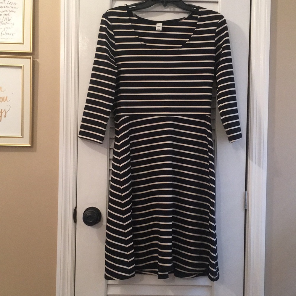 Old Navy black and white striped dress
